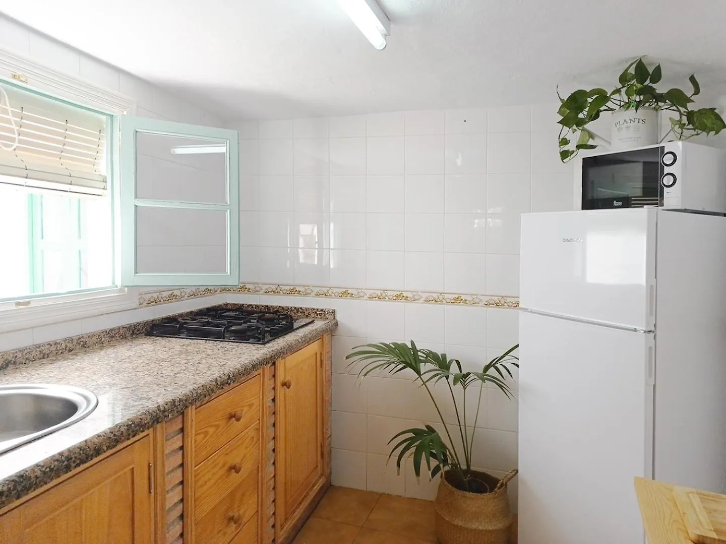 Las Pizarrillas: Tu Hogar En Este Blanco Pueblo Frigiliana