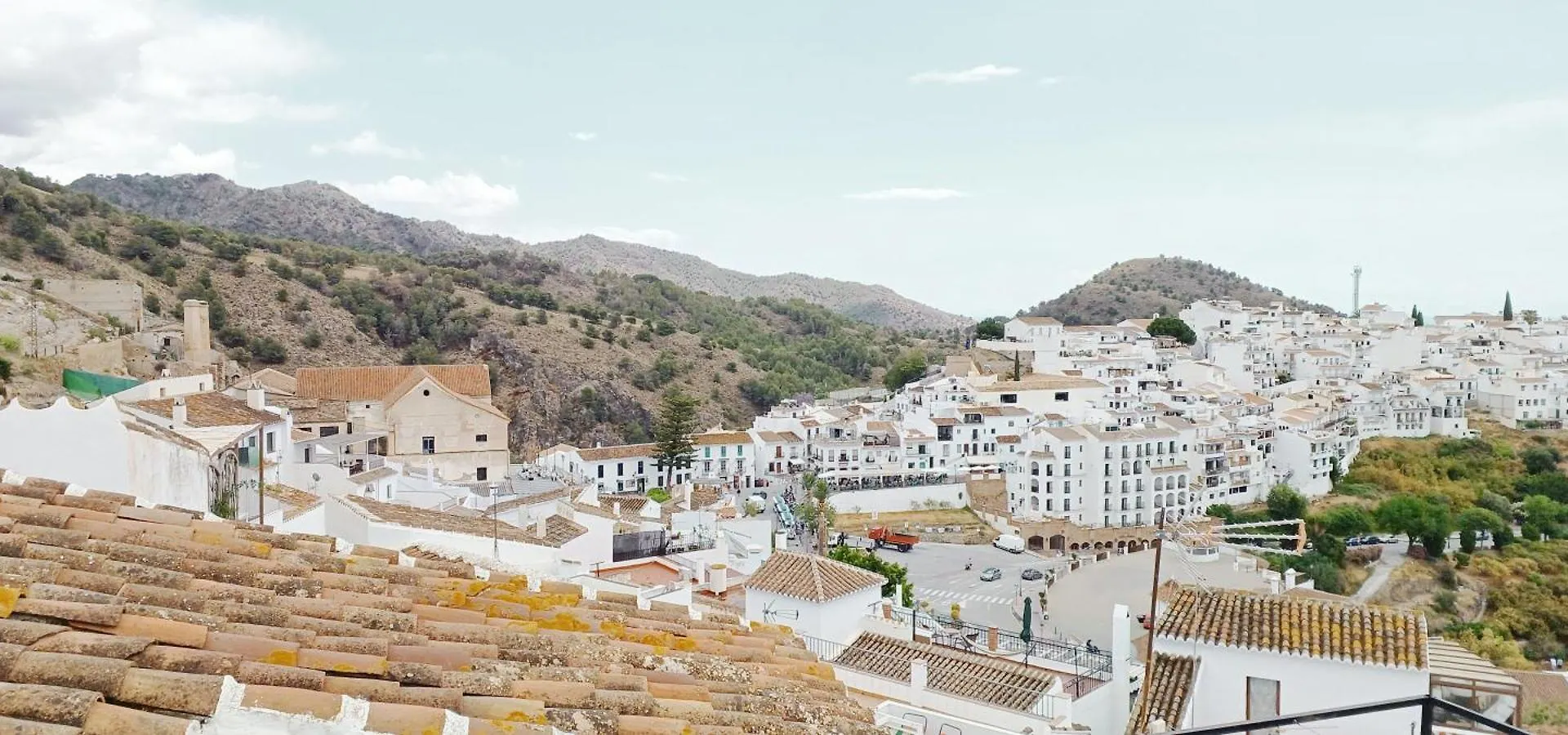 Las Pizarrillas: Tu Hogar En Este Blanco Pueblo Frigiliana Spain