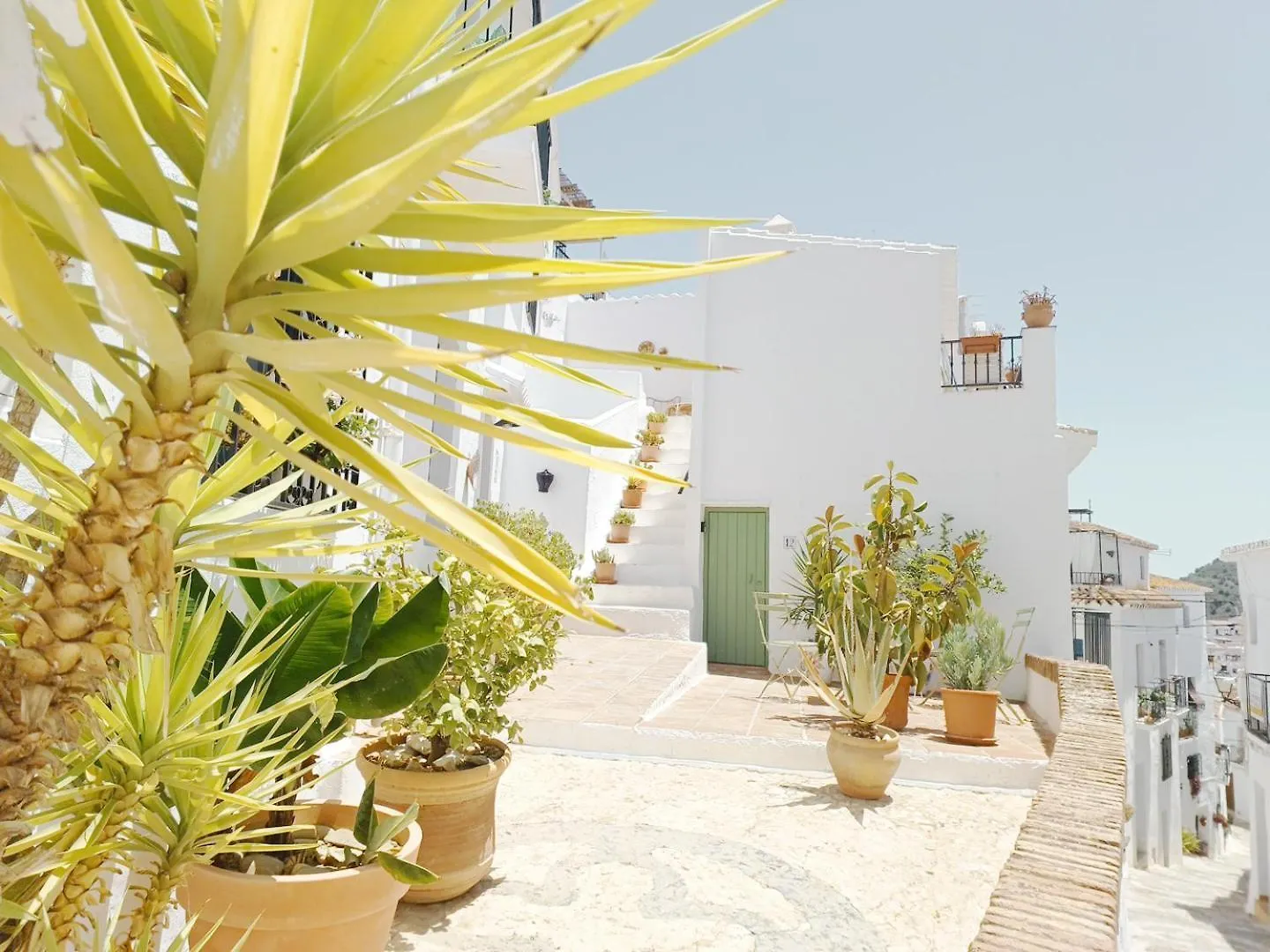 Holiday home Las Pizarrillas: Tu Hogar En Este Blanco Pueblo Frigiliana